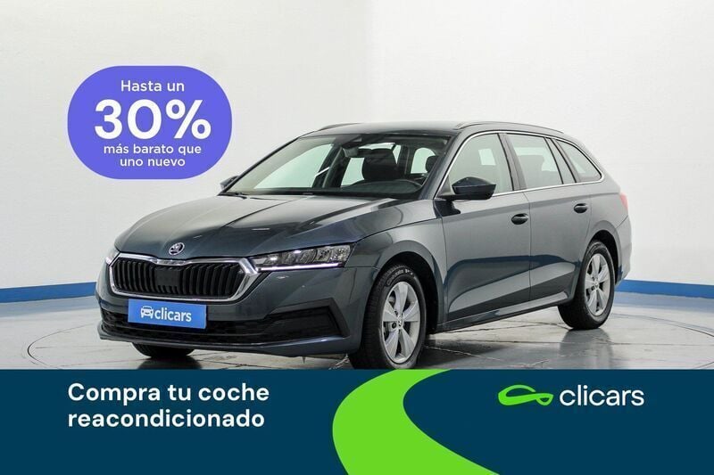 Gris Usado 2021 Skoda Octavia Ambition Familiar | 17.490 € (Buen precio) - Imagen 1/4