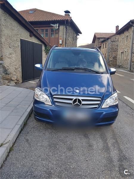 Usado Mercedes Viano 204 CV (150 kW) 2011 Azul Monovolumen