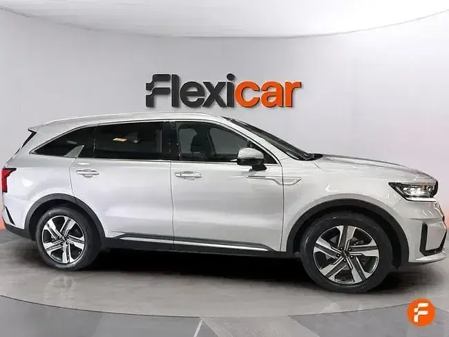 Usado Kia Sorento Plus 230 CV (169 kW) 2023 Gris SUV