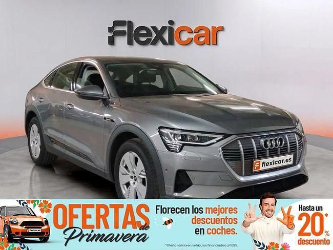 Usado Audi e-tron 230 kW (313 CV) 2021 Gris SUV