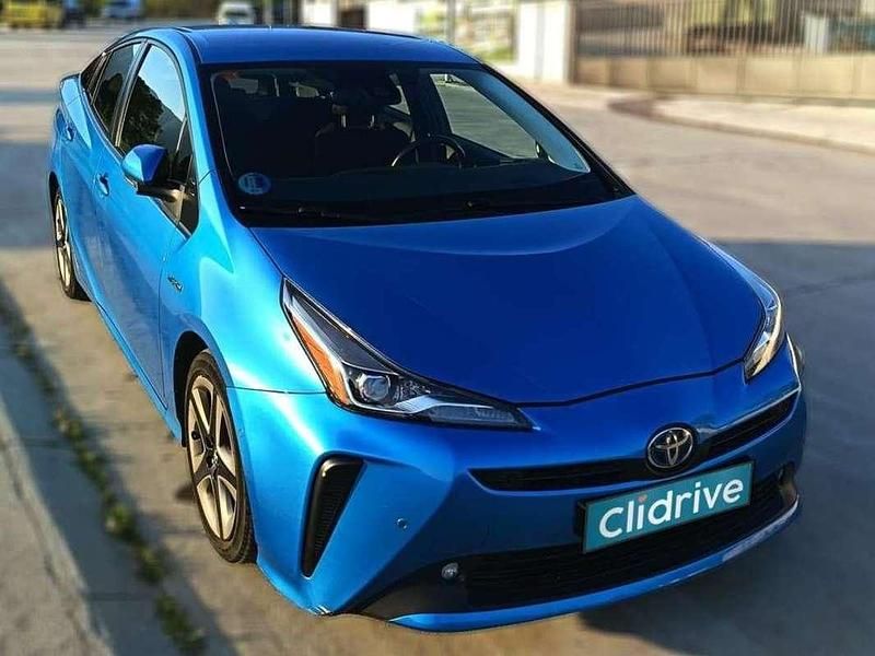 Begagnad Toyota Prius 122 HK (89 kW) 2019 Blå Halvkombi