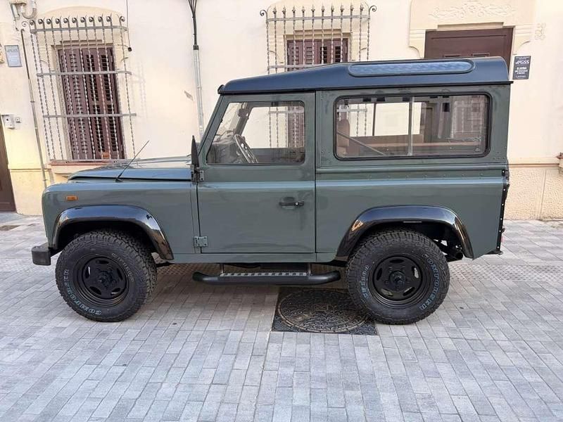 Usado Land Rover Defender 111 CV (81 kW) 1991 SUV