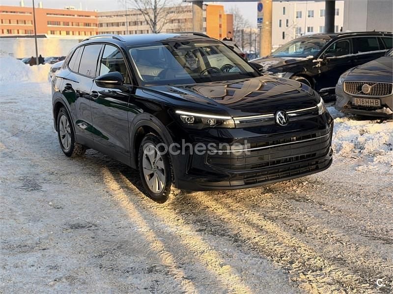 Usado VW Tiguan 150 CV (110 kW) 2024 Negro SUV