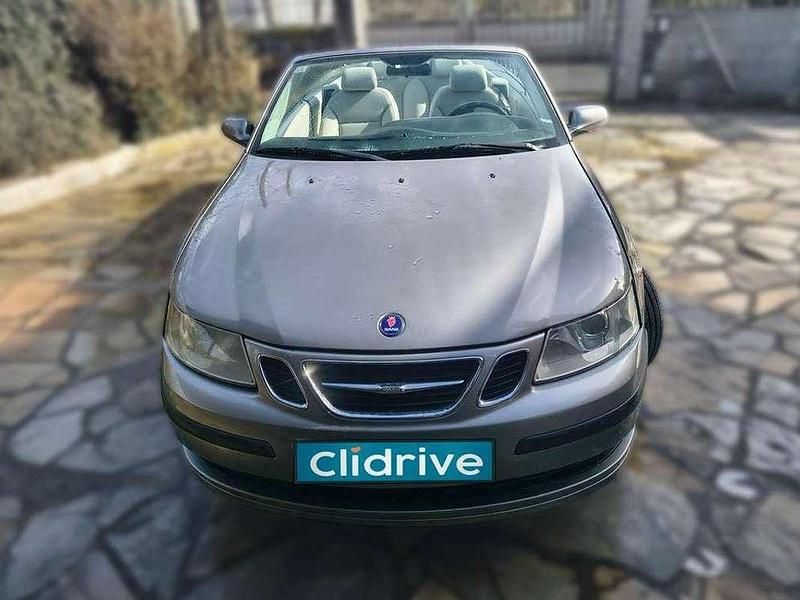 Usado Saab 9-3 Linear 150 CV (110 kW) 2005 Gris Descapotable