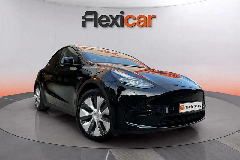 Negro Usado 2024 Tesla Model Y RWD SUV | 32.590 € - Imagen 1/4