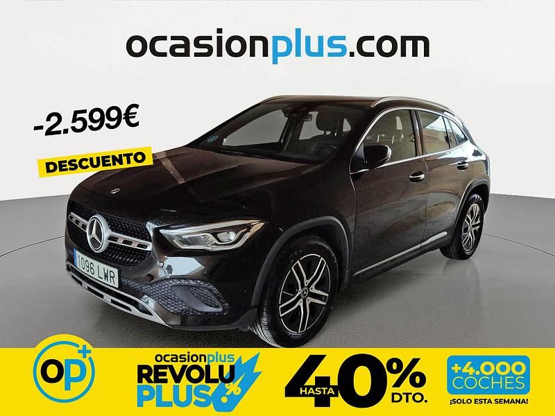 Usado Mercedes GLA180 136 CV (100 kW) 2022 Negro SUV