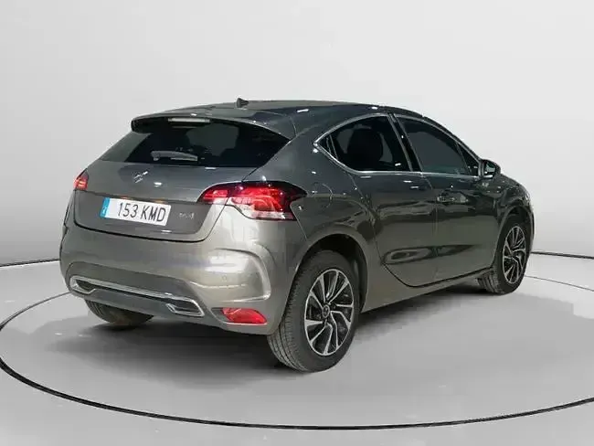 Usado DS Automobiles DS4 120 CV (88 kW) 2018 Gris