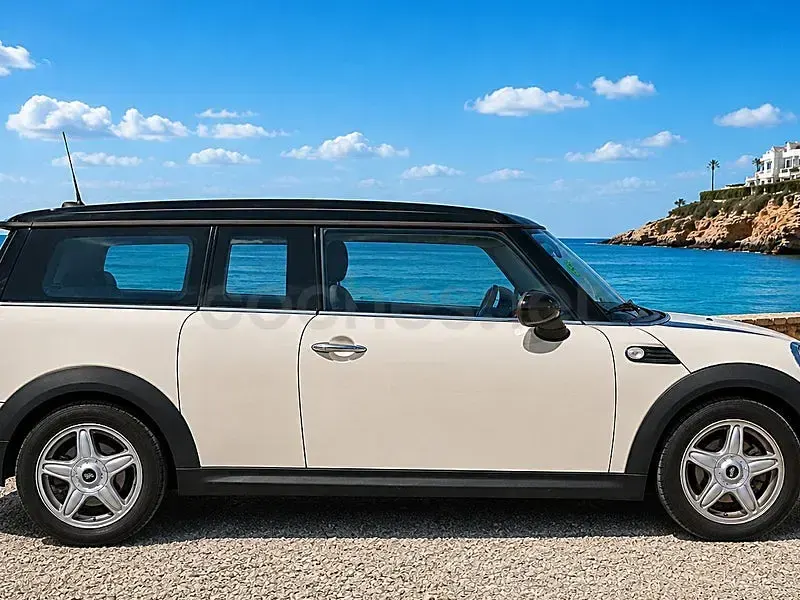 Usado Mini Cooper Clubman 120 CV (88 kW) 2008 Blanco Familiar