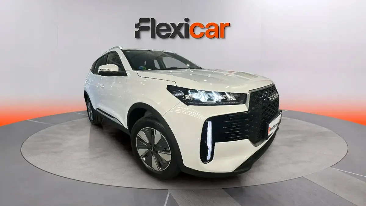 Usado Ebro s400 211 CV (155 kW) 2025 SUV