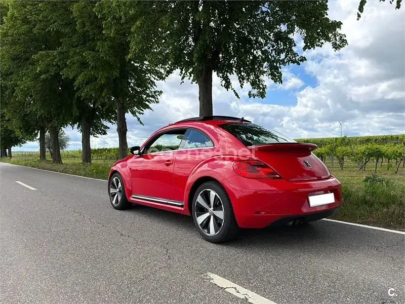 Usado VW Beetle Edition 160 CV (117 kW) 2013 Rojo Utilitario
