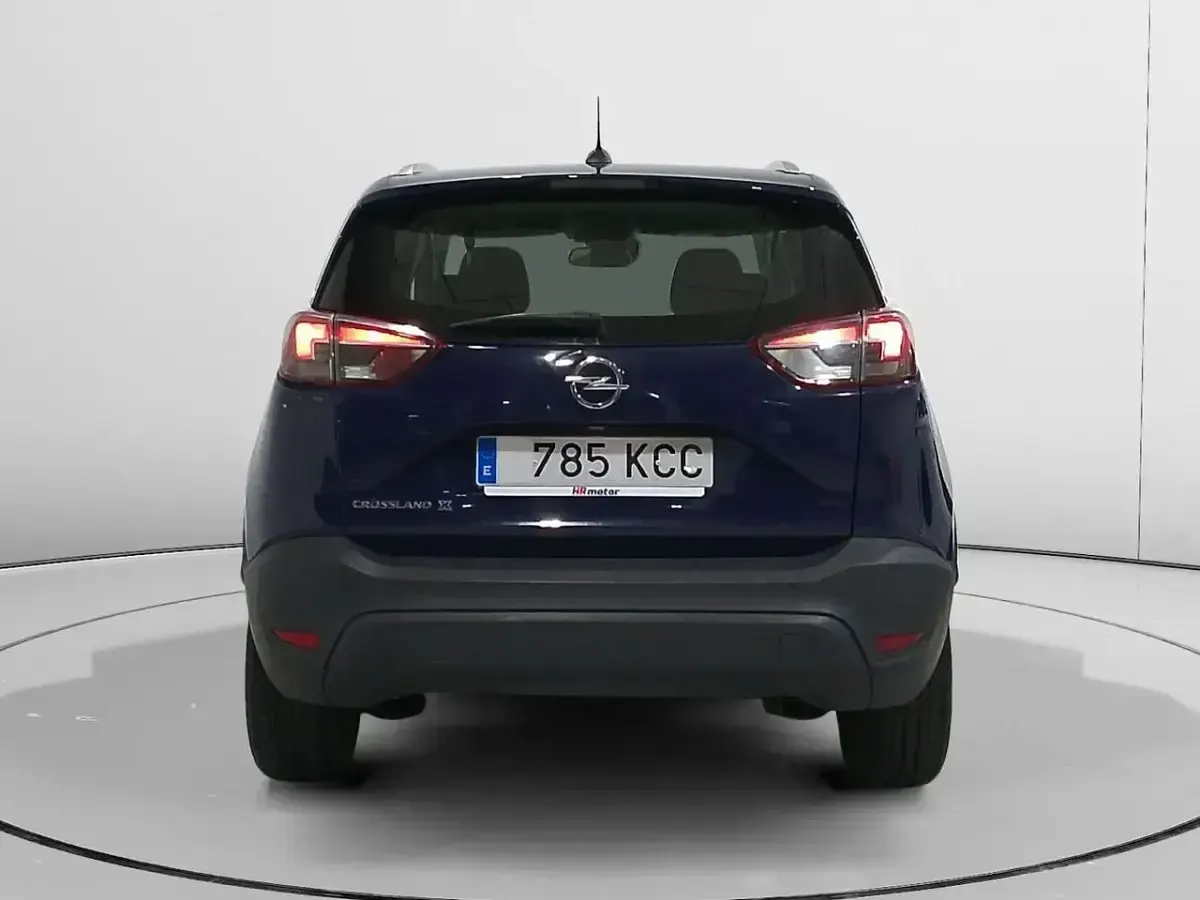 Usado Opel Crossland Selective 82 CV (60 kW) 2017 Azul SUV