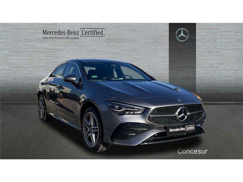 Usado Mercedes CLA250e AMG line 218 CV (160 kW) 2024 Gris montaña Coupe