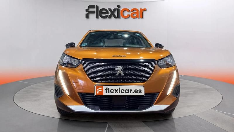 Usado Peugeot 2008 Allure 101 CV (74 kW) 2023 Naranja SUV