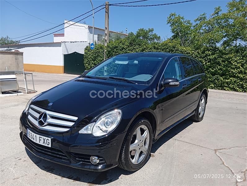 Negro Usado 2007 Mercedes R350 Monovolumen | 11.990 € (Caro) - Imagen 1/4