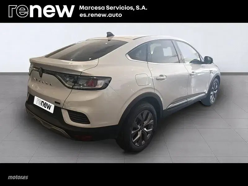 Usado Renault Arkana Techno 94 CV (69 kW) 2026 Blanco SUV