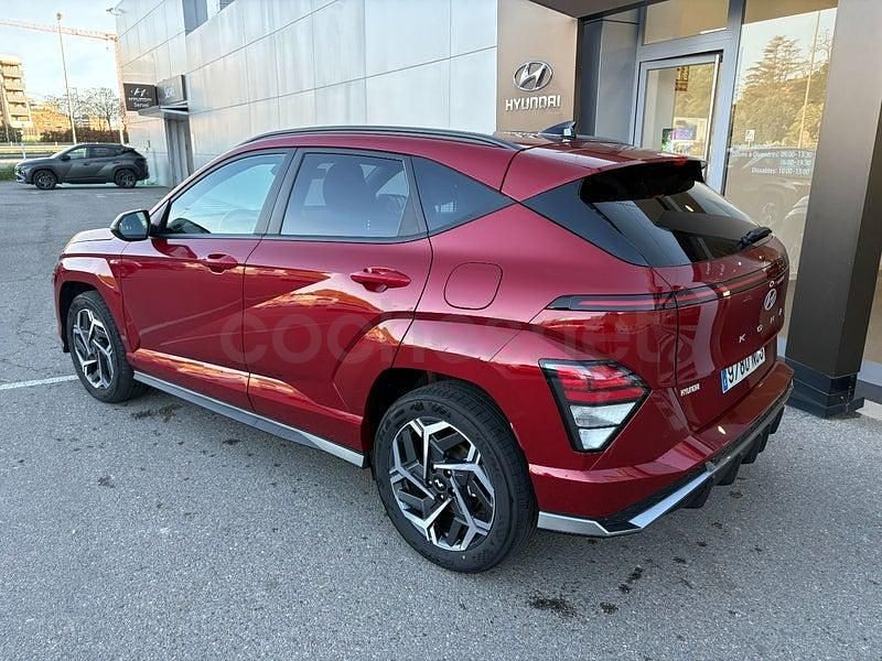 Usado Hyundai Kona N Line 138 CV (101 kW) 2025 Rojo SUV