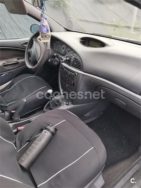 Usado Citroën C5 110 CV (80 kW) 2004 Gris / plata Berlina