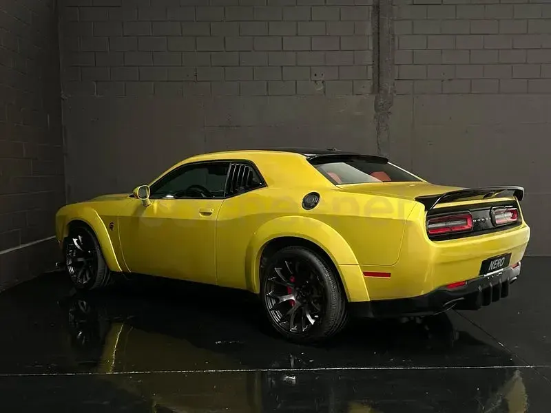 Usado Dodge Challenger 485 CV (356 kW) 2017 Amarillo Coupe