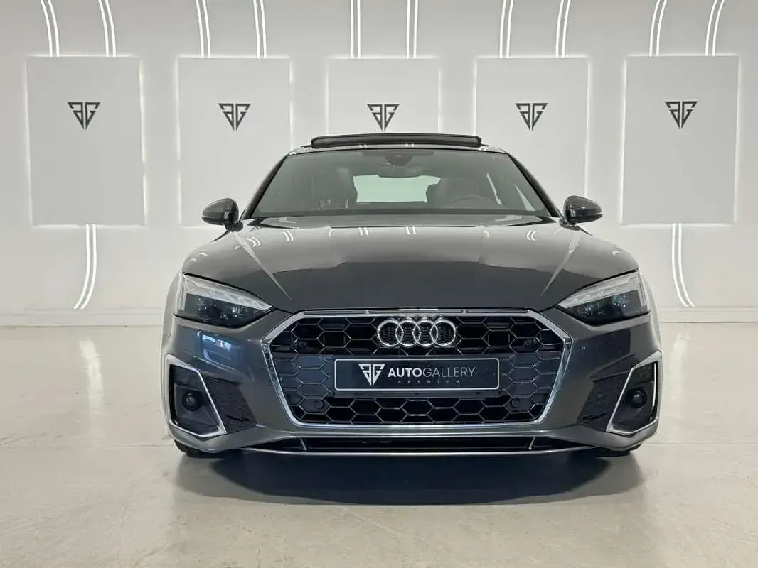 Usado Audi A5 Sportback S-Line 163 CV (119 kW) 2021 Gris Utilitario
