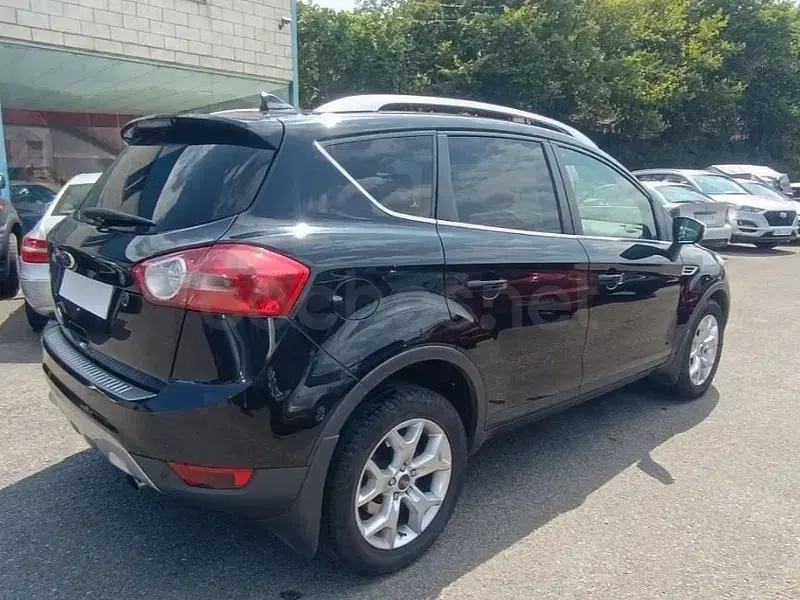 Usado Ford Kuga Trend 140 CV (102 kW) 2012 Negro SUV