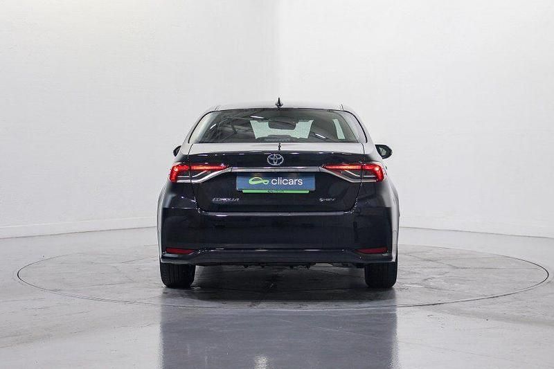 Usado Toyota Corolla Eco 140 CV (102 kW) 2025 Negro Berlina