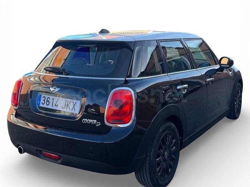 Usado Mini Cooper D 116 CV (85 kW) 2015 Negro Utilitario