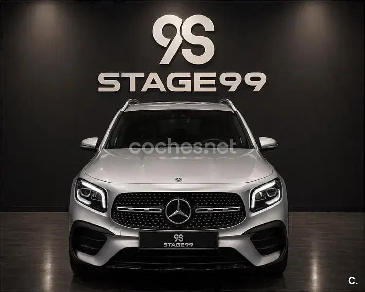 Usado Mercedes GLB200 150 CV (110 kW) 2023 Gris / plata SUV