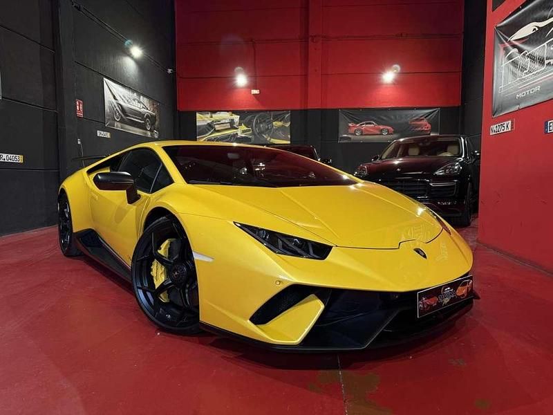 Usado Lamborghini Huracán 639 CV (469 kW) 2019 Amarillo Coupe