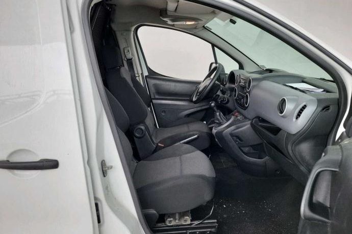 Usado Citroën Berlingo Live 102 CV (75 kW) 2018 Monovolumen