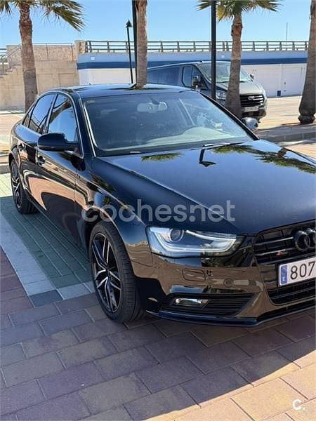 Usado Audi A4 170 CV (125 kW) 2015 Negro Berlina