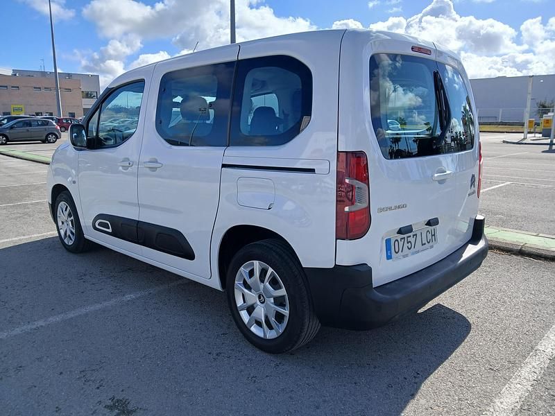 Usado Citroën Berlingo Feel 102 CV (75 kW) 2019 Blanco Monovolumen