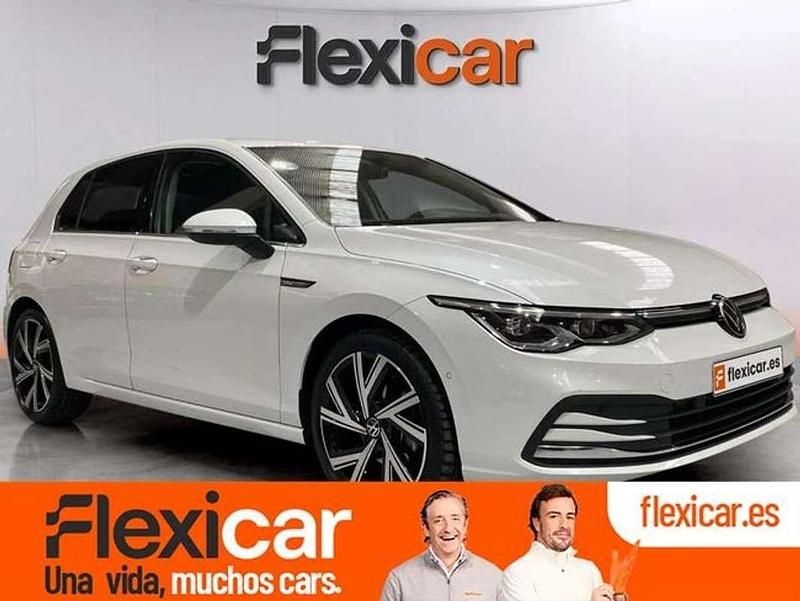 Blanco Usado 2023 VW Golf VIII Life Utilitario | 25.890 € (Buen precio) - Imagen 1/4