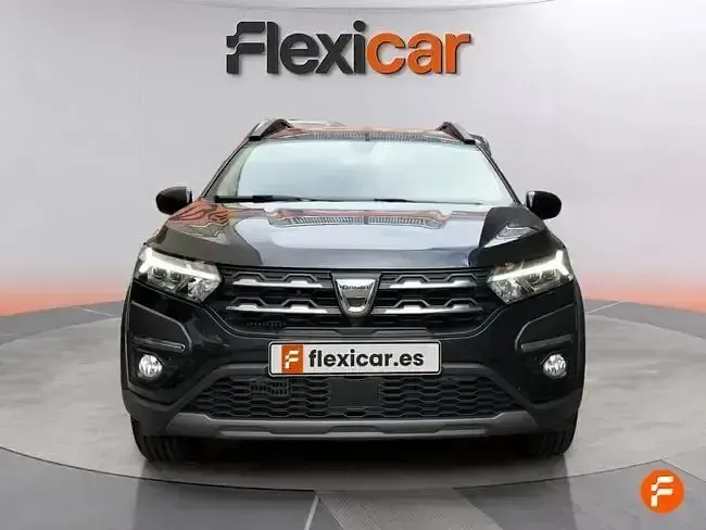 Usado Dacia Jogger Comfort 110 CV (80 kW) 2022 Negro Monovolumen