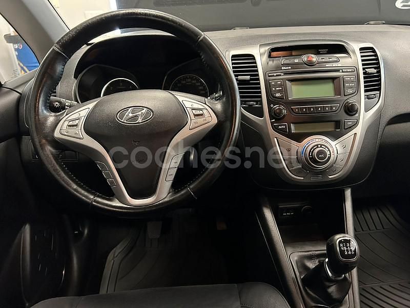 Usado Hyundai ix20 Comfort 115 CV (84 kW) 2013 Blanco Utilitario