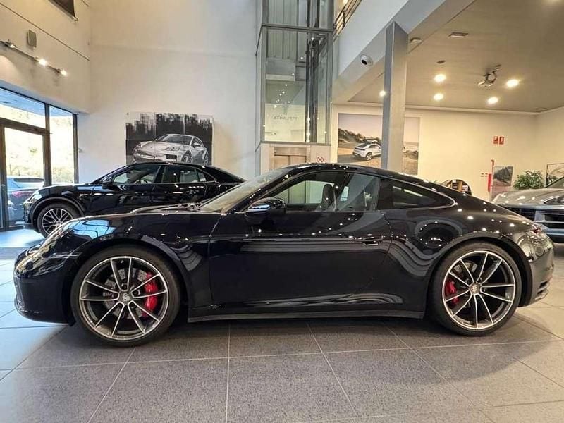 Usado Porsche 911 Carrera S 450 CV (330 kW) 2022 Negro Coupe