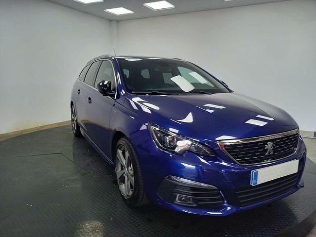 Usado Peugeot 308 SW GT-line 131 CV (96 kW) 2019 Azul Familiar
