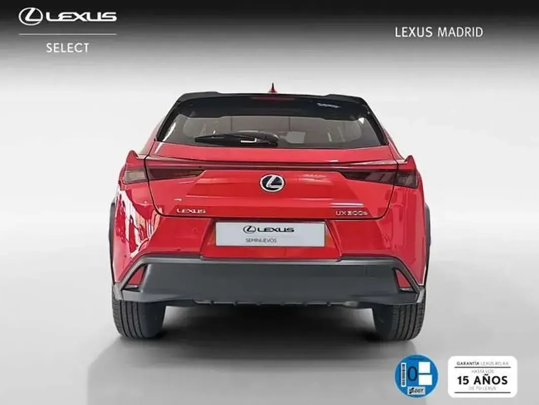 Usado Lexus UX 300e Business Edition 150 kW (204 CV) 2022 Rojo SUV