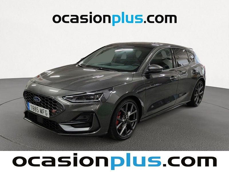 Gris Usado 2023 Ford Focus ST Utilitario | 33.537 € - Imagen 1/4