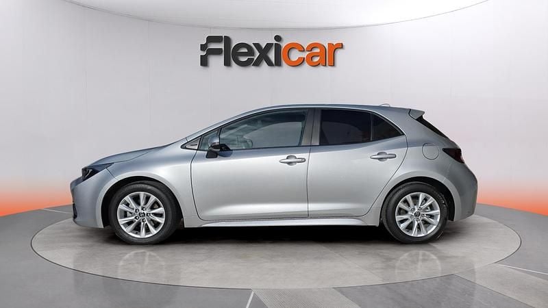 Usado Toyota Corolla Active 140 CV (102 kW) 2023 Gris Utilitario
