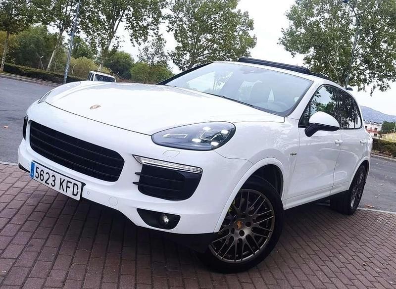 Usado Porsche Cayenne S E-Hybrid 416 CV (305 kW) 2017 Blanco SUV