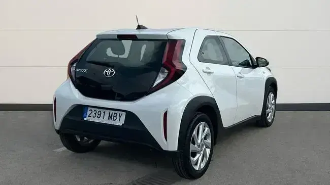 Occasion Toyota Aygo Play 72 PK (52 kW) 2022 Wit Hatchback