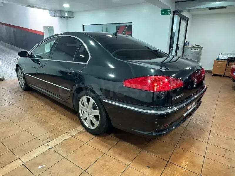 Usado Peugeot 607 204 CV (150 kW) 2006 Gris / plata Berlina