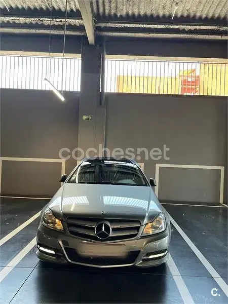 Używany Mercedes C220 170 KM (125 kW) 2012 Szary Coupe