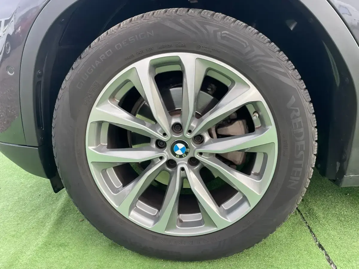 Occasion BMW X3 xLine 190 PK (139 kW) 2023 Grijs SUV