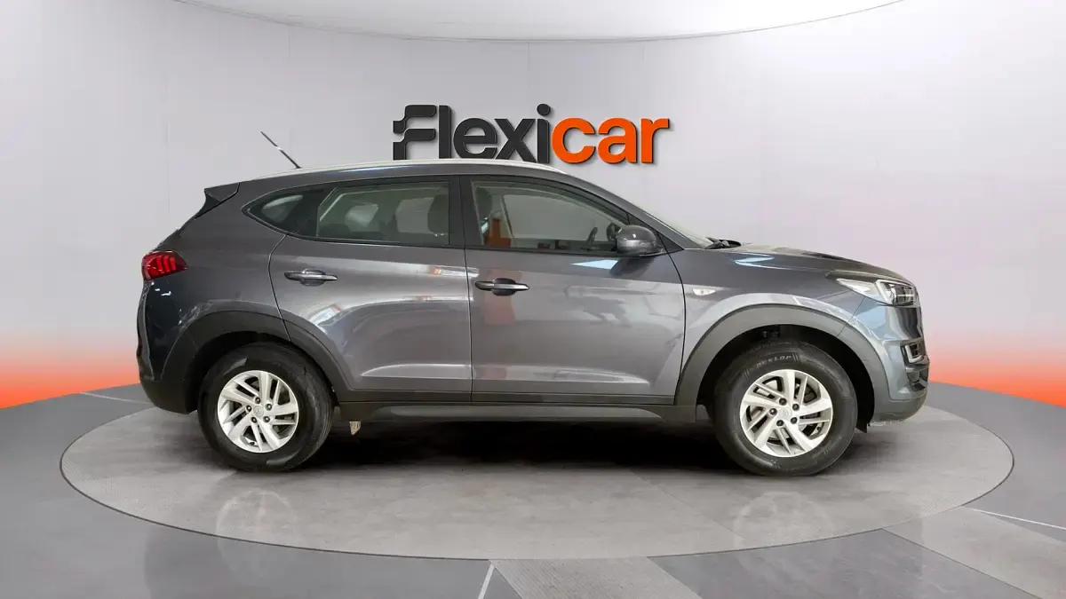 Usado Hyundai Tucson 132 CV (97 kW) 2020 Gris SUV