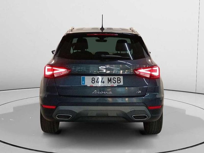 Usado Seat Arona FR 151 CV (111 kW) 2024 Negro SUV