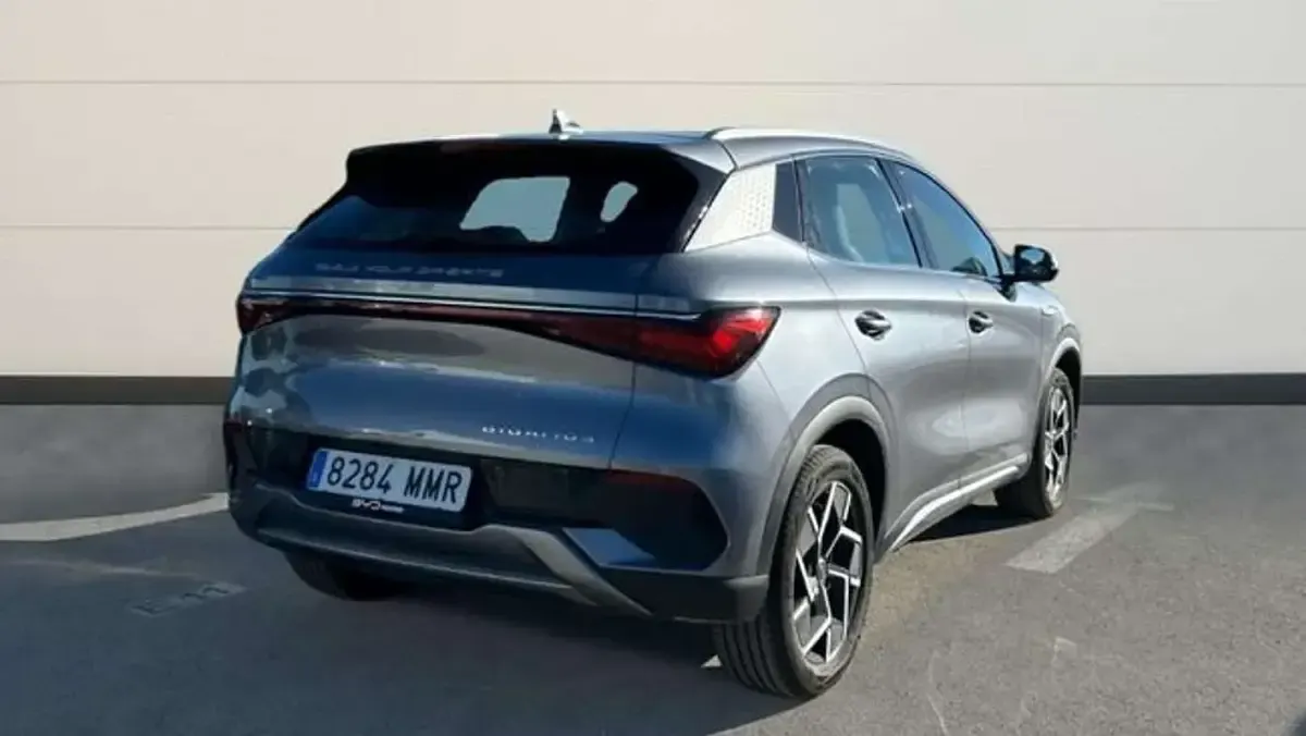Usado BYD Atto 3 Design 152 kW (207 CV) 2024 Gris SUV