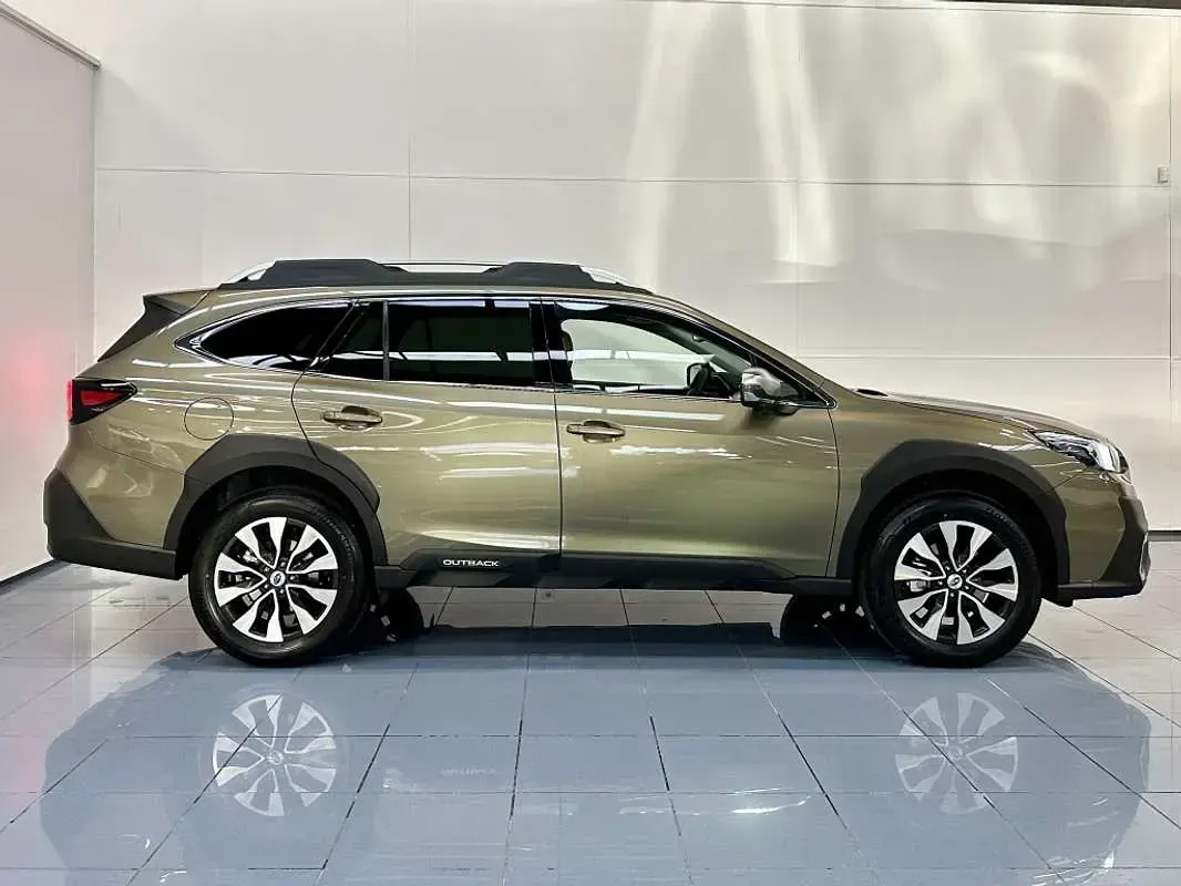 Nuevo Subaru Outback 169 CV (124 kW) 2026 Verde Familiar