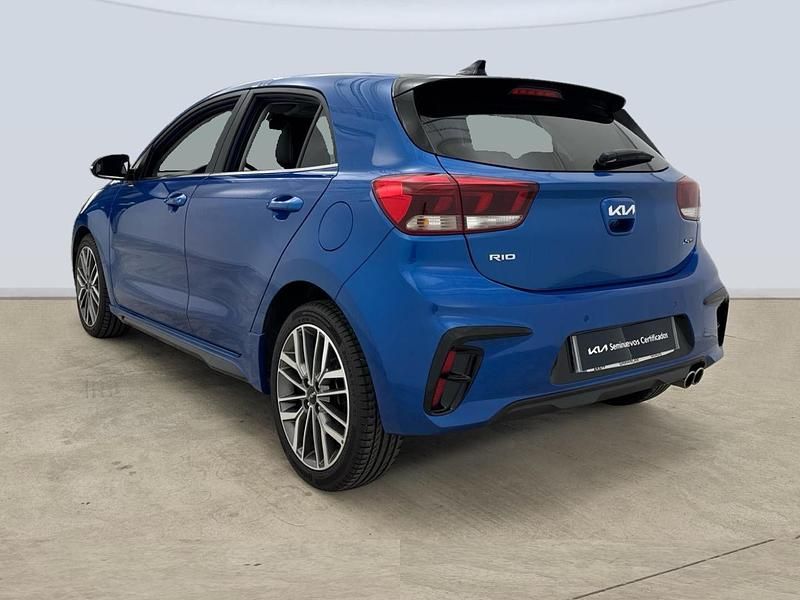 Usado Kia Rio GT-Line 84 CV (61 kW) 2022 Azul Berlina