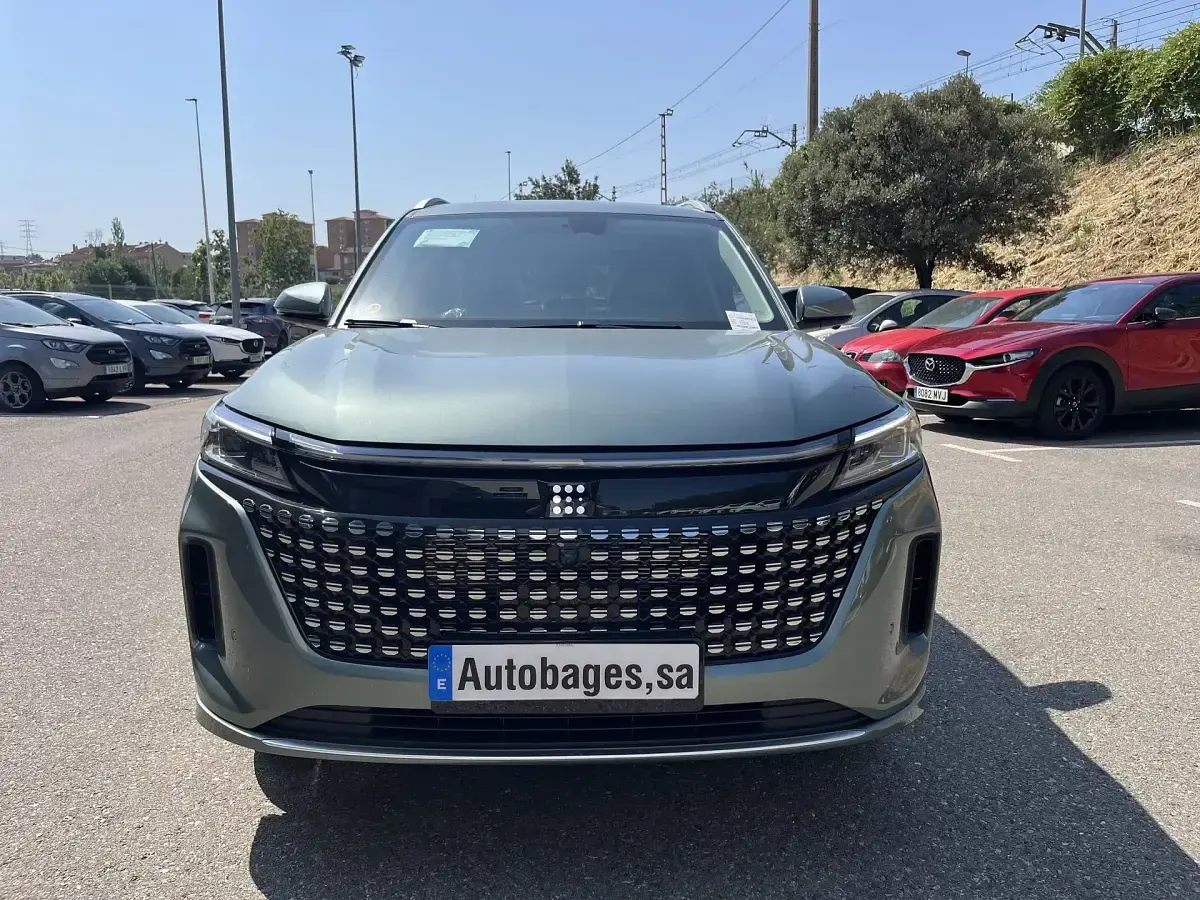 Nuevo DFSK E5 217 CV (159 kW) 2025 Verde SUV